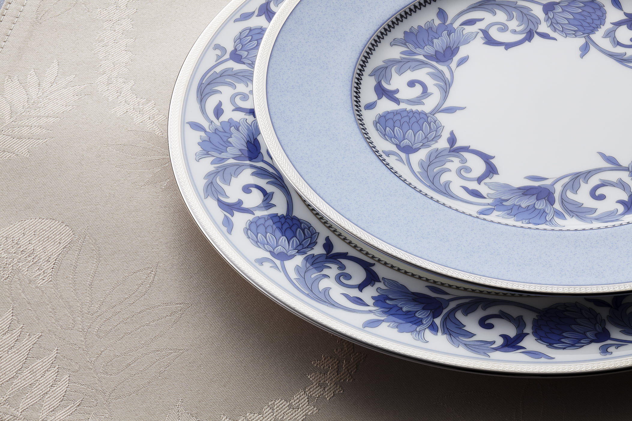 LAP OF LUXURY China Pottery (M) Sdn Bhd Tableware Supplier